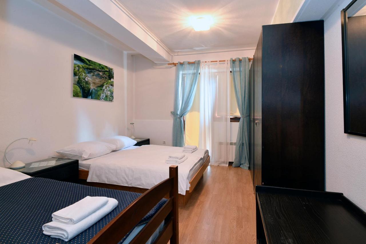 Bed and breakfast Gostilna Lokve Extérieur photo