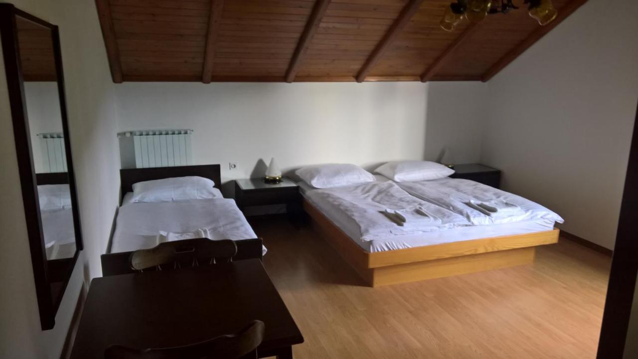 Bed and breakfast Gostilna Lokve Extérieur photo