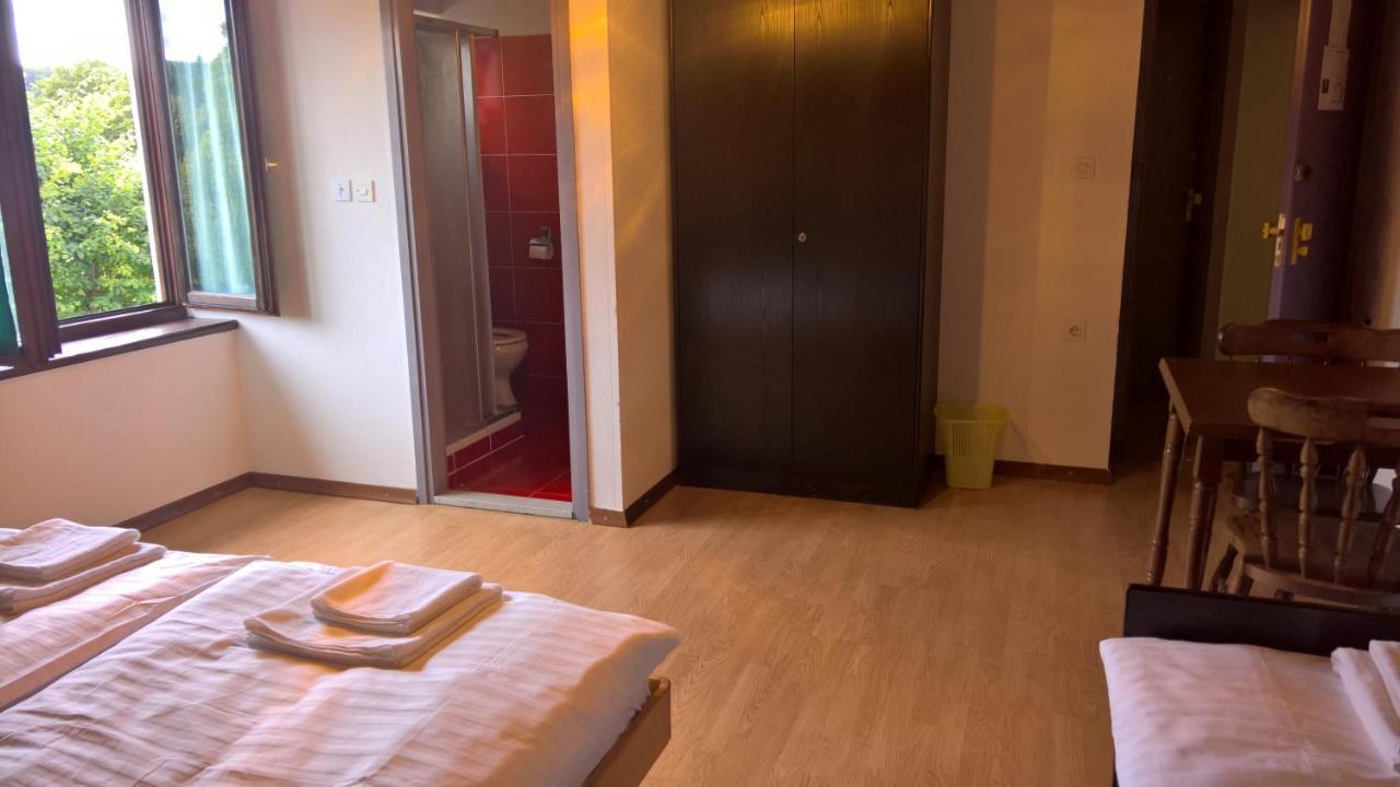 Bed and breakfast Gostilna Lokve Extérieur photo